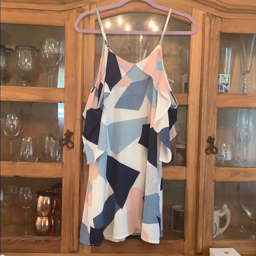 Cute Summer Patterned Shift Dress - image 2